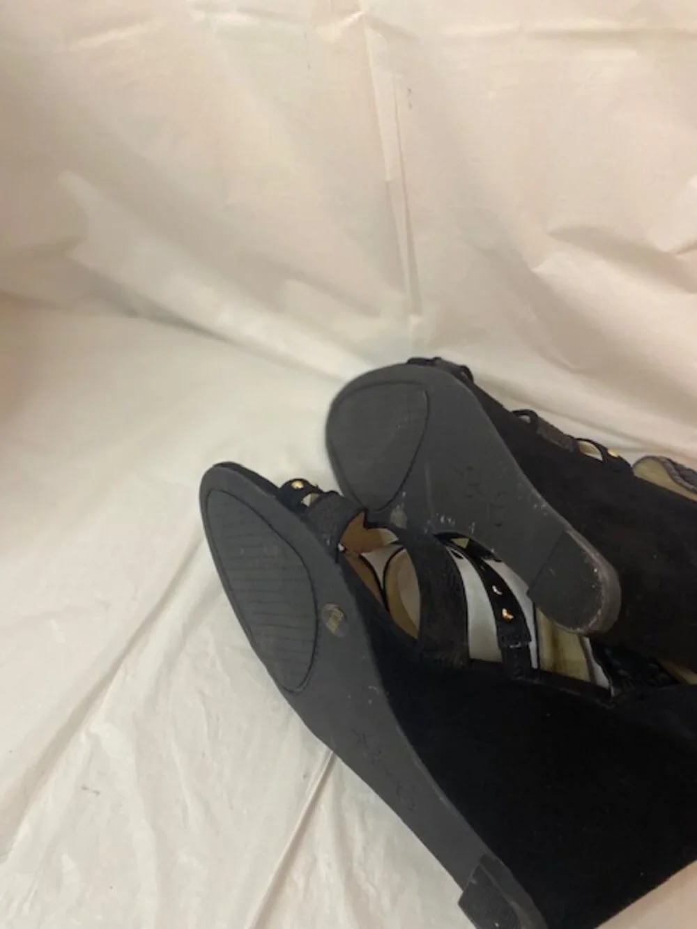 Jessica Simpson Black Zenolia Studded Strappy Wedge Sandals - Size 8M